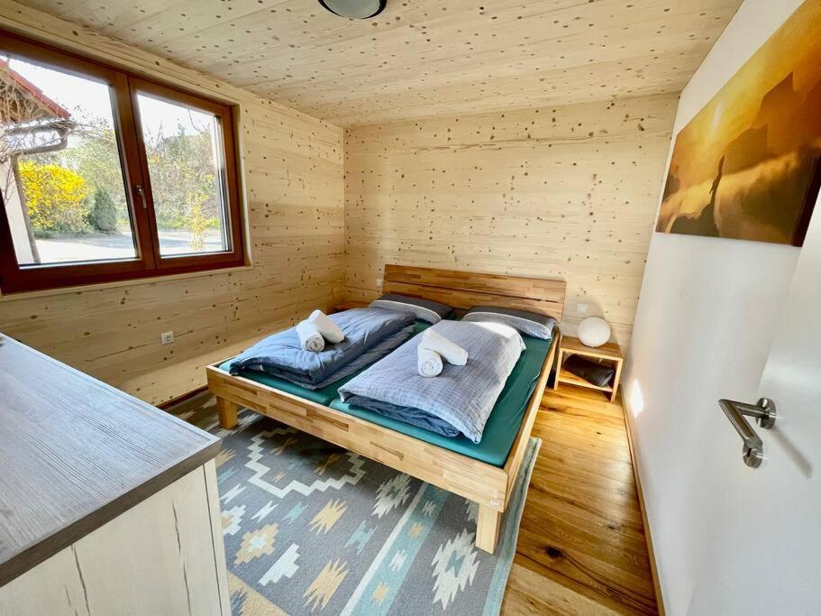 Zweistoeckiges Natur-Holzhaus Mit Berg- & Seesicht Horgenzell Экстерьер фото